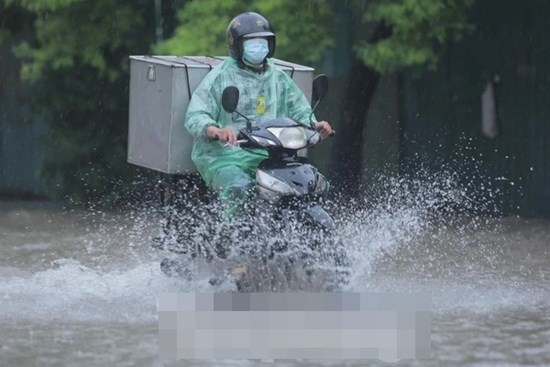 Hà Nội mưa rả rích nhiều ngày tới