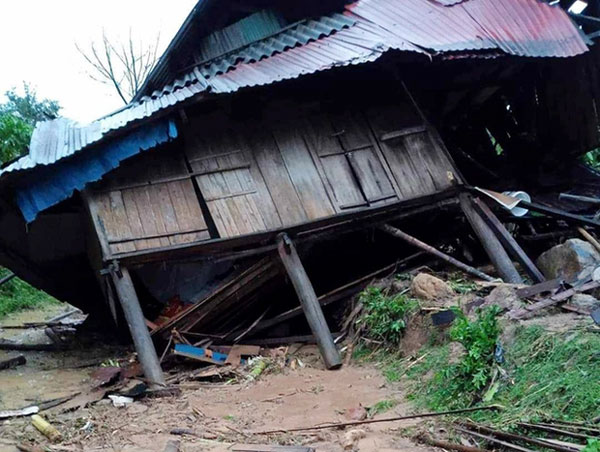 7 người chết, thiệt hại nặng do mưa lũ, sạt lở đất-1