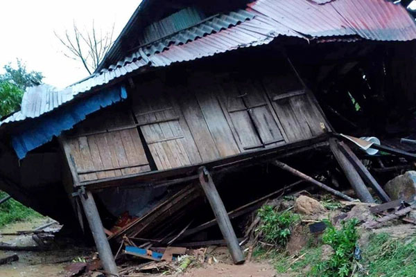 Sạt lở nghiêm trọng tại Bolikhămxay (Lào): Nhiều người Việt Nam đang mắc kẹt-3