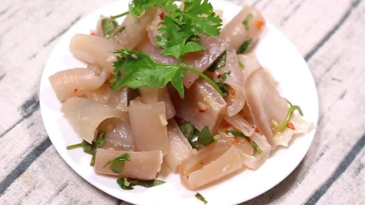 Tips to clean the hair on the pork skin-5