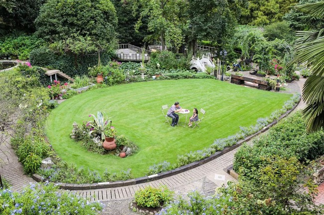 Khu vườn rộng 5.000m2 đẹp như cổ tích được cải tạo từ bãi đất hoang-11