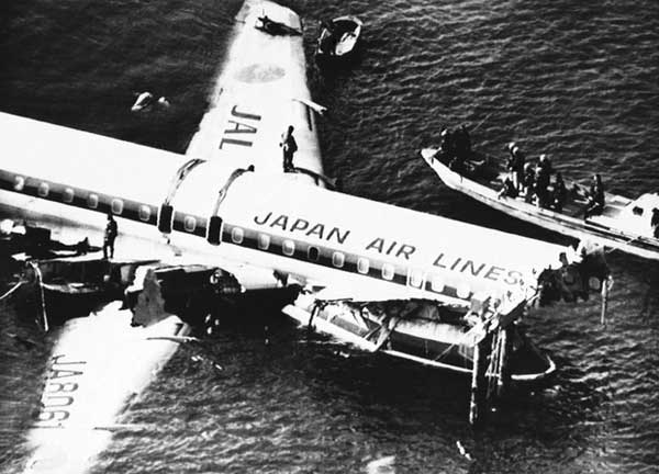 Vụ tai nạn hàng không thảm khốc nhất lịch sử: Sai 1 lỗi kỹ thuật, máy bay khiến 520 người tử vong-6