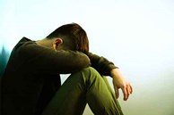 Tình cờ thấy người yêu đi khám thai, tôi phát hiện bí mật cô ấy giấu kín suốt 6 năm
