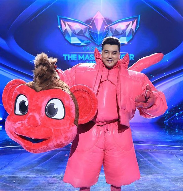 Mascot Ca Sĩ Mặt Nạ mùa 2 bị chê sơ sài, thiếu đầu tư hẳn so với mùa 1-2