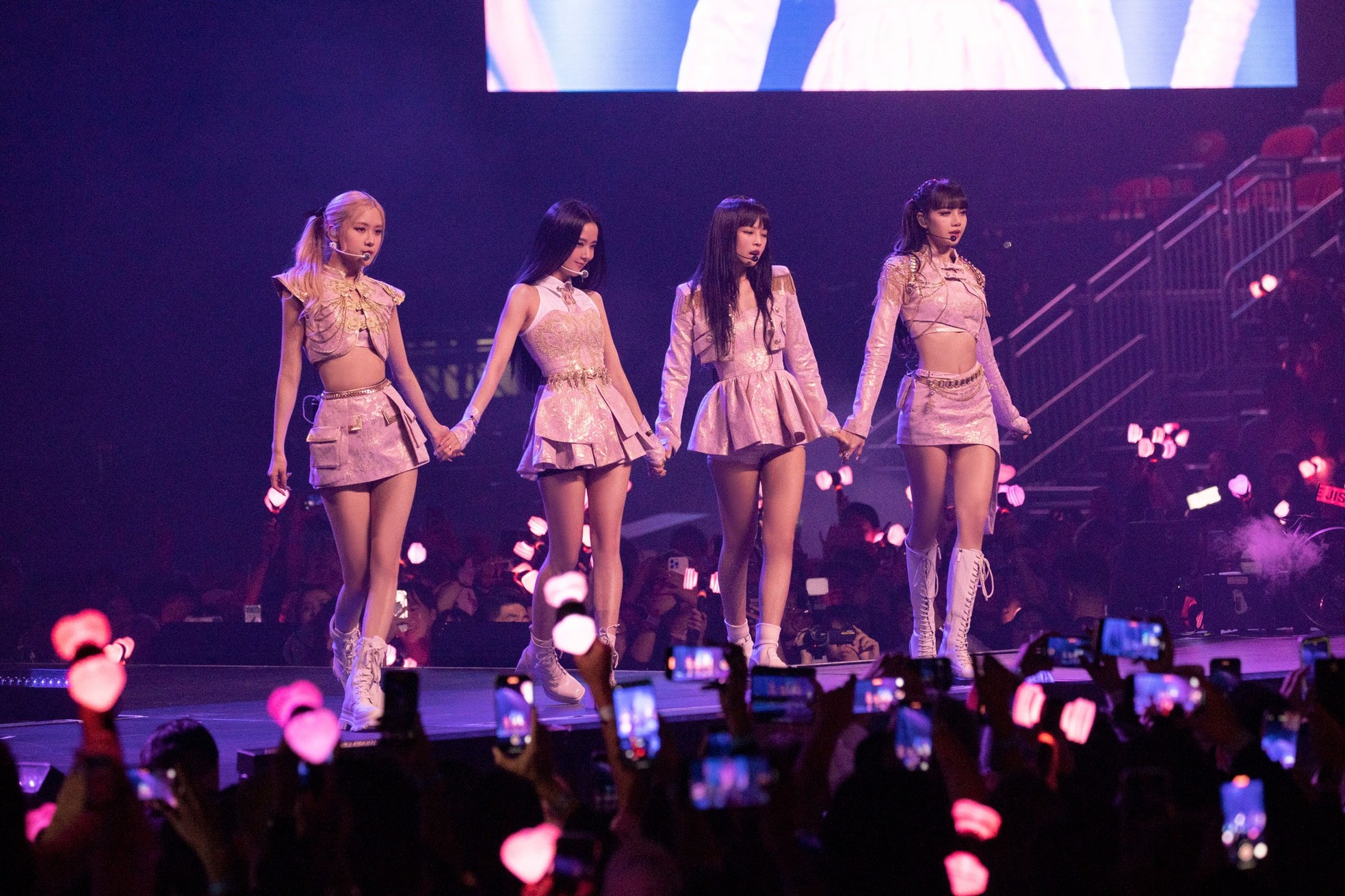 Liệu BlackPink có sống sót sau lời nguyền 7 năm?-2