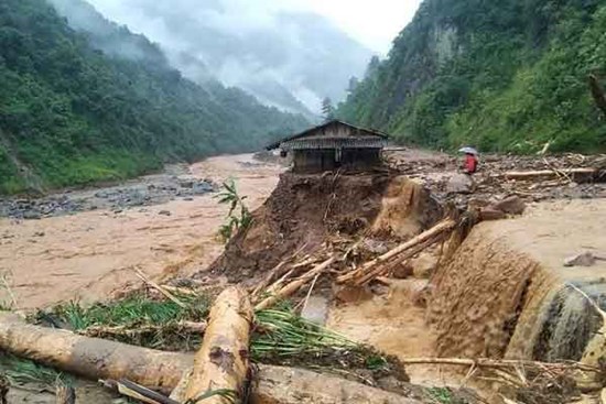 Mưa lũ khiến huyện Mù Cang Chải mất điện, 1 xã bị cô lập