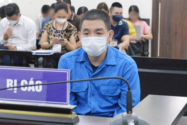 Chủ quán karaoke ISIS xin lỗi gia đình 3 cảnh sát hy sinh-1