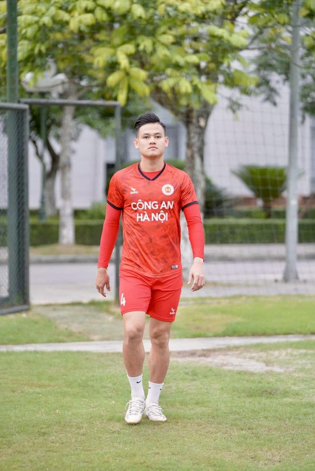 Vợ Hồ Tấn Tài lên tiếng vì chồng bị bịa đặt phát ngôn về Hoa hậu Ý Nhi-1