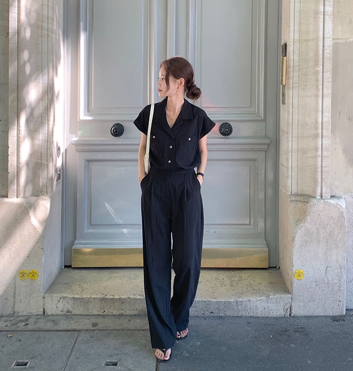 Tham khảo cách phối áo sơ mi và quần ống rộng đẹp-10