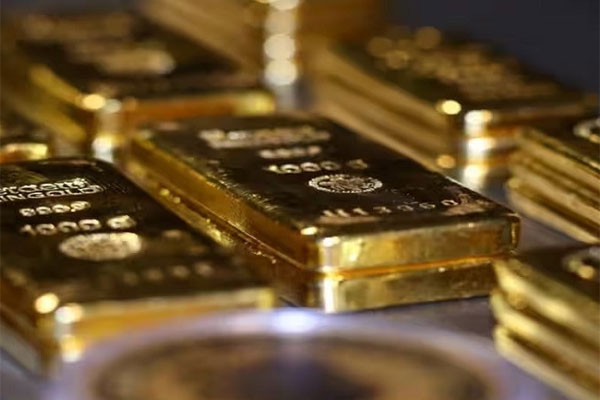 Giá vàng hôm nay 9/8: USD tăng mạnh đẩy giá vàng lao dốc-2