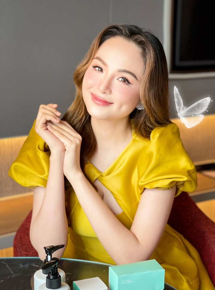 Những Hoa hậu của Việt Nam từng bị đề nghị tước vương miện giờ ra sao?-7