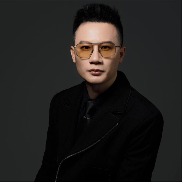 Ca sĩ gốc Thành Nam vừa khoe siêu biệt thự khiến Vbiz choáng ngợp giàu có ra sao?-2