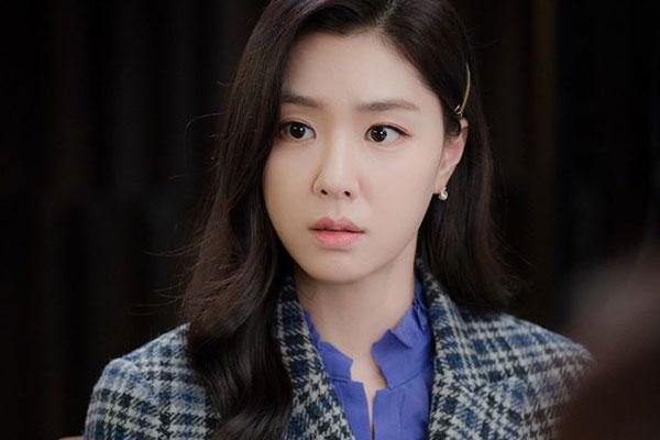 Ra ở riêng mà bố chồng đại gia chỉ cho chiếc đồng hồ cũ, biết giá trị thực tôi đỏ hoe mắt-1