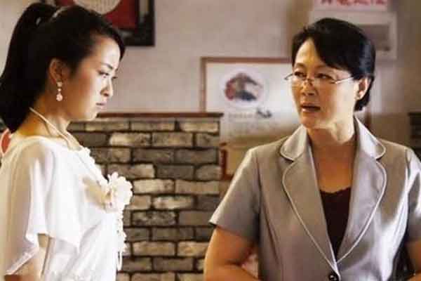 Mẹ chồng cho vợ chồng tôi 7 tỷ mua nhà, rồi đòi đứng tên căn nhà đó-2