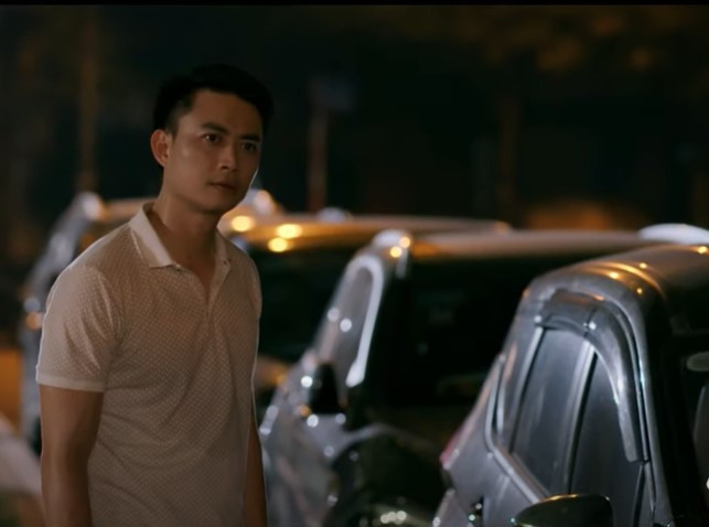 Làng trong phố tập 8: Hiếu cãi nhau với vợ vì ghen tuông-6