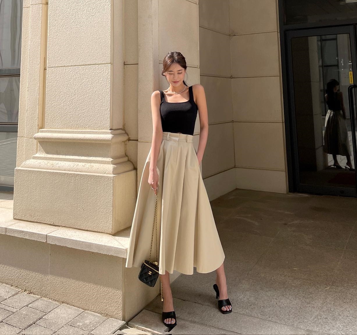 5 kiểu chân váy dài giúp vẻ ngoài trẻ hơn-7