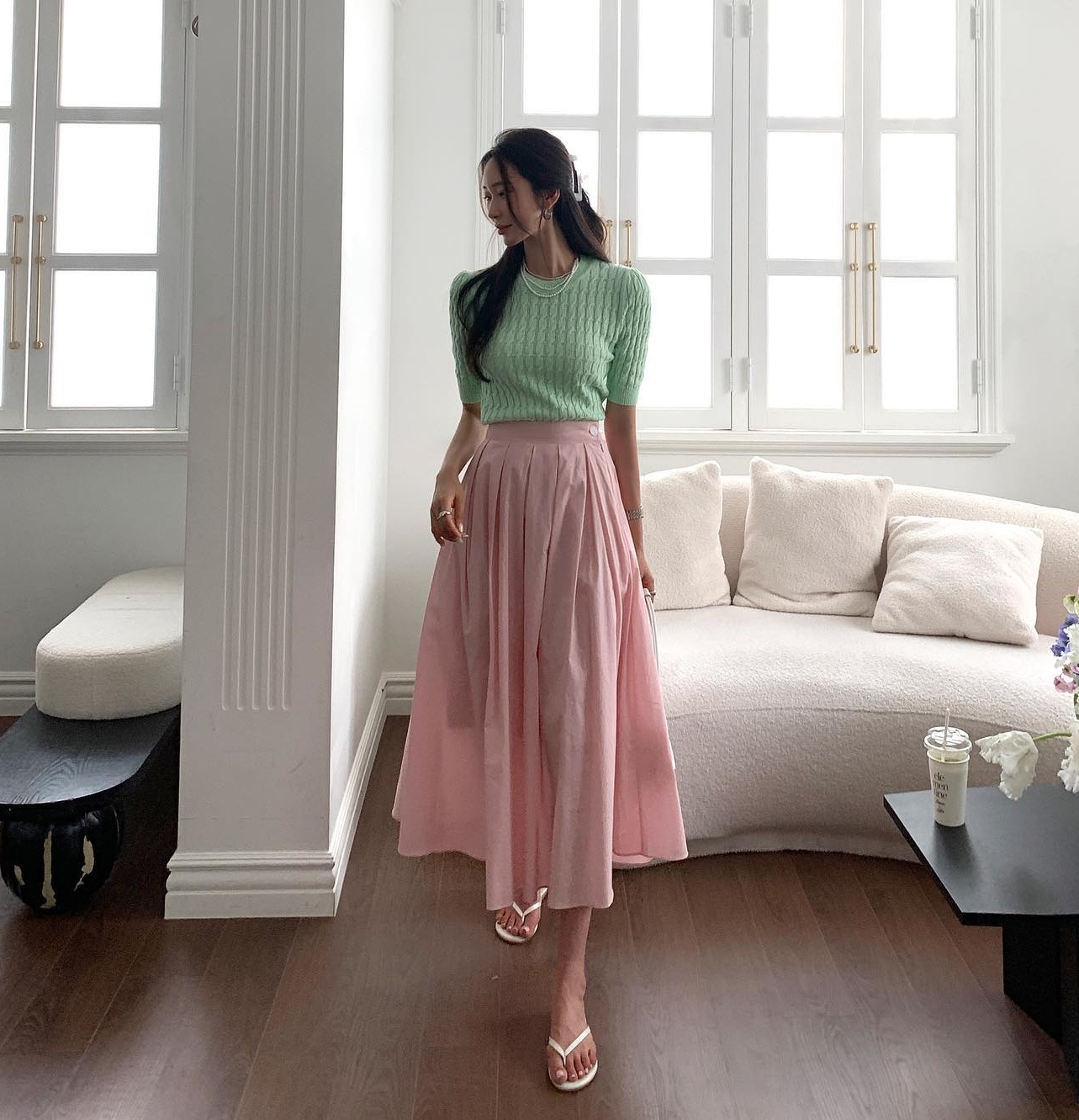 5 kiểu chân váy dài giúp vẻ ngoài trẻ hơn-8