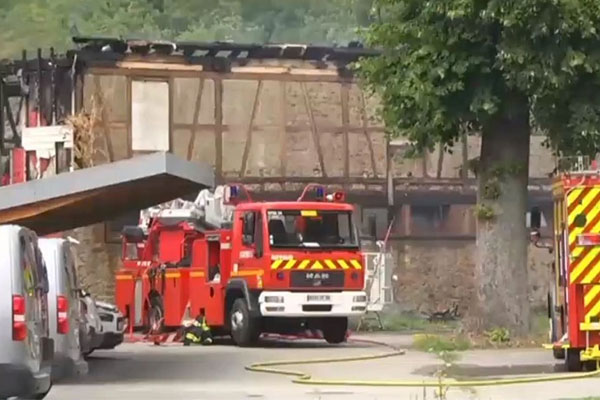 Cháy nhà nghỉ dưỡng ở Pháp, ít nhất 10 người thiệt mạng-1