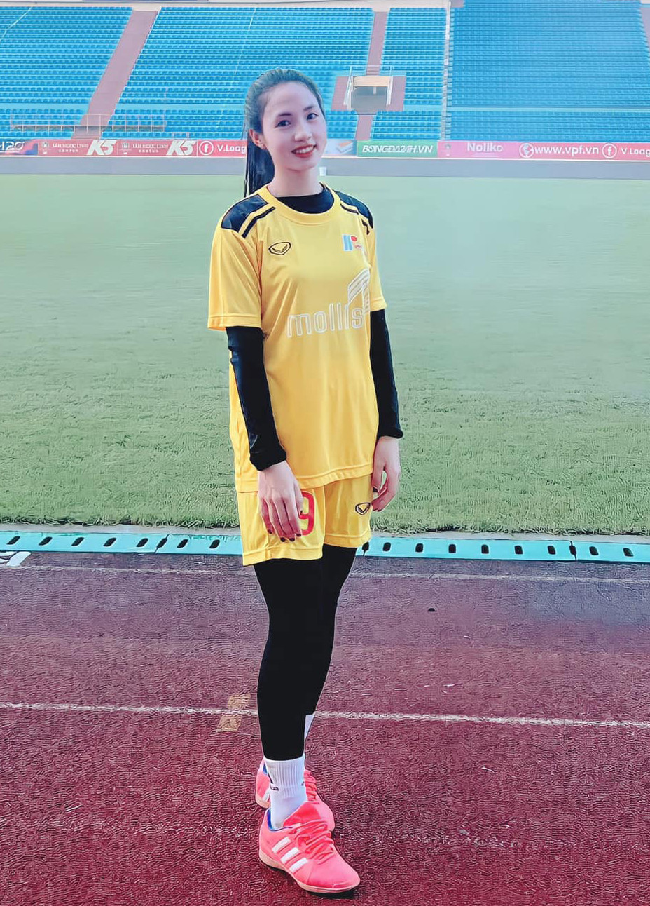 Nhan sắc gây thương nhớ của nữ tuyển thủ Việt Nam Trần Thị Duyên-1