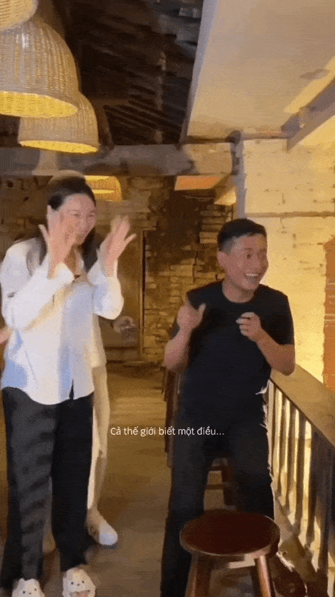 Thuỳ Tiên đến cạnh Quang Linh Vlogs, phản ứng tinh tế của nhân vật này lập tức hút 1,2 triệu view-3