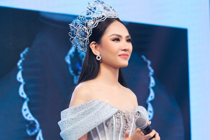 Hoa hậu đặc biệt nhất Việt Nam: Trả lại vương miện gần 4 tỷ đồng ngay sau phút đăng quang-5