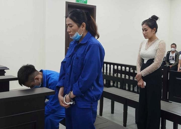 Bé gái 14 tuổi bị lừa sang Trung Quốc, ép mang thai hộ-1