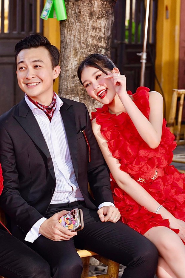 Hoa hậu Ngân Anh thông báo mang thai con đầu lòng sau 9 tháng kết hôn-3