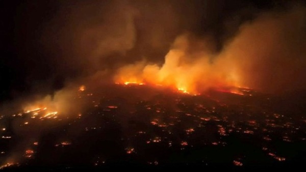 Số người thiệt mạng do cháy rừng ở Hawaii tăng lên 55 và dự kiến sẽ cao hơn-4
