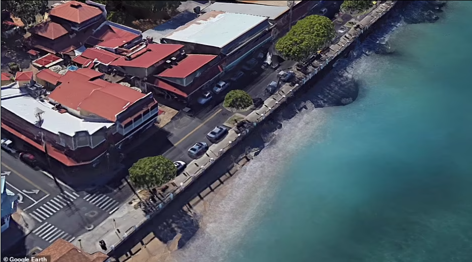 Cảnh tượng khó tin trước và sau thảm họa thiên nhiên tồi tệ nhất lịch sử khiến 67 người thiệt mạng tại Hawaii-10