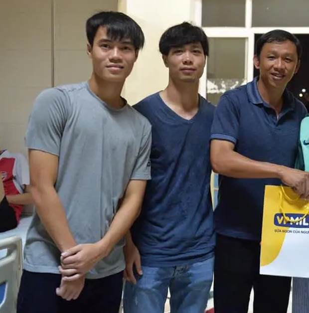 Trợ lý Dương Minh Ninh: 20 năm gắn bó với HAGL, thầy của Công Phượng, Văn Toàn-3