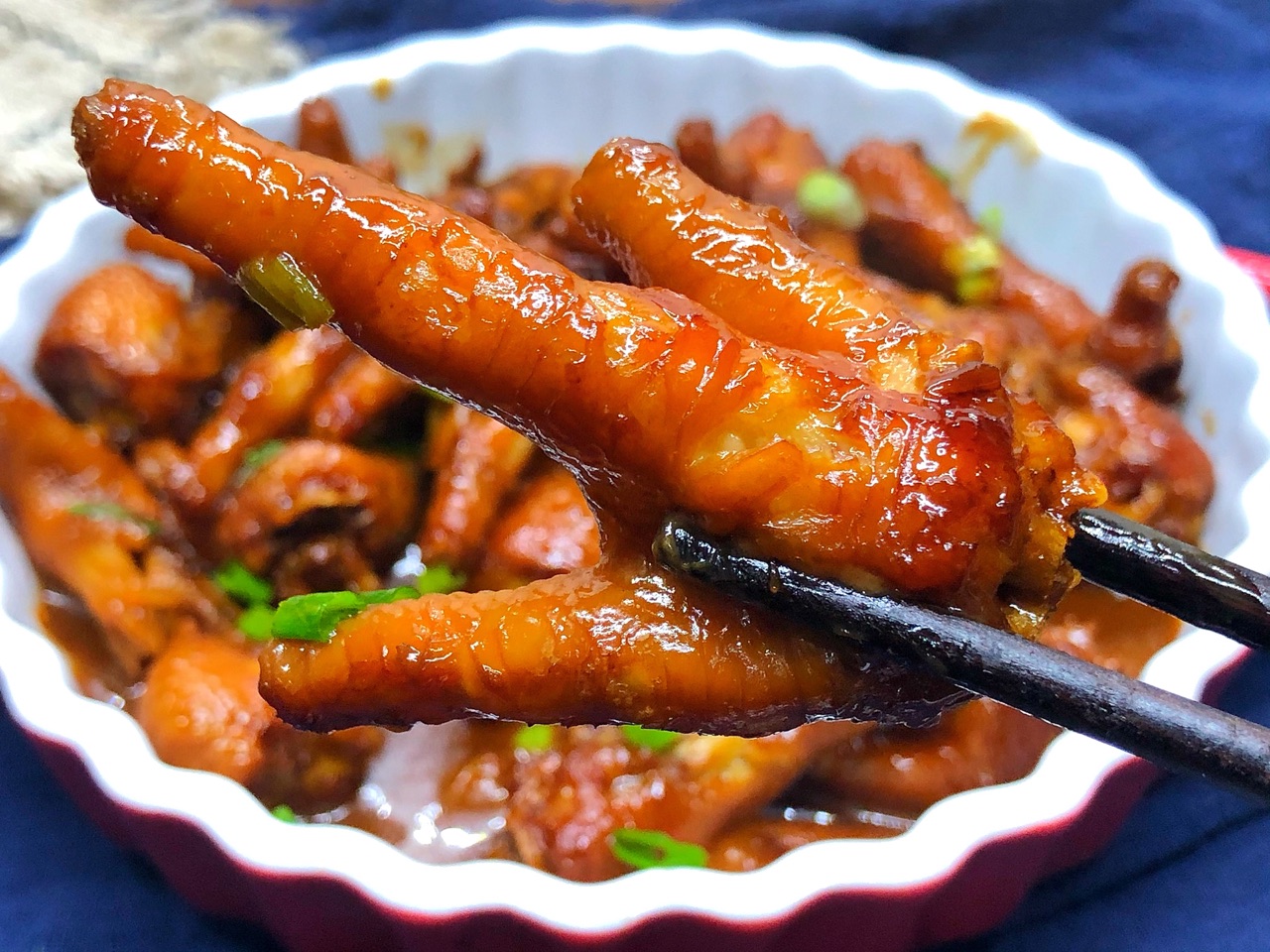 Cách làm món chân gà rất đơn giản mà thơm ngon đậm đà-13