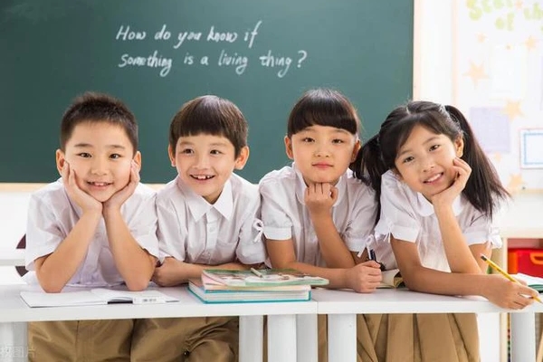 5 dấu hiệu chứng tỏ trẻ đang thụt lùi trong học tập-1