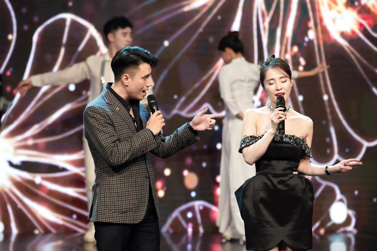 Phản ứng của Quỳnh Nga khi bị vợ cũ Việt Anh ẩn ý” nhắc tên trong câu chuyện ồn ào-4