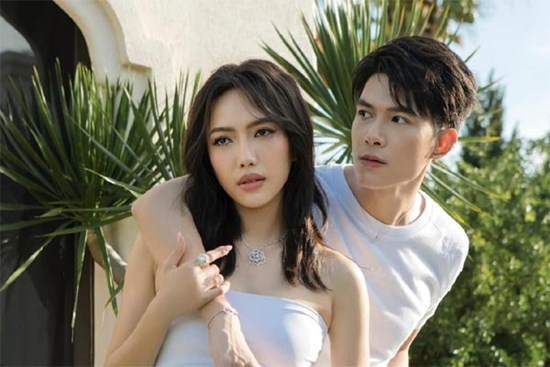 Diệu Nhi - Anh Tú làm rộ nghi vấn rạn nứt vì động thái lạ của đàng gái?