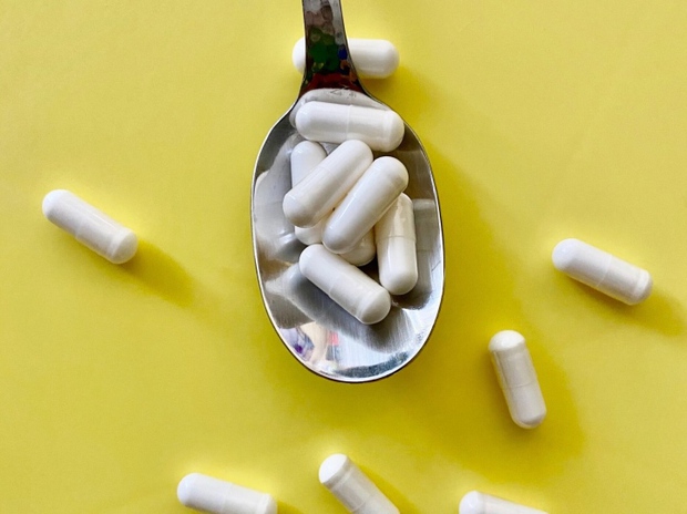 Thiếu nữ 19 tuổi suýt mất mạng vì uống thuốc phá thai mua trên mạng-1