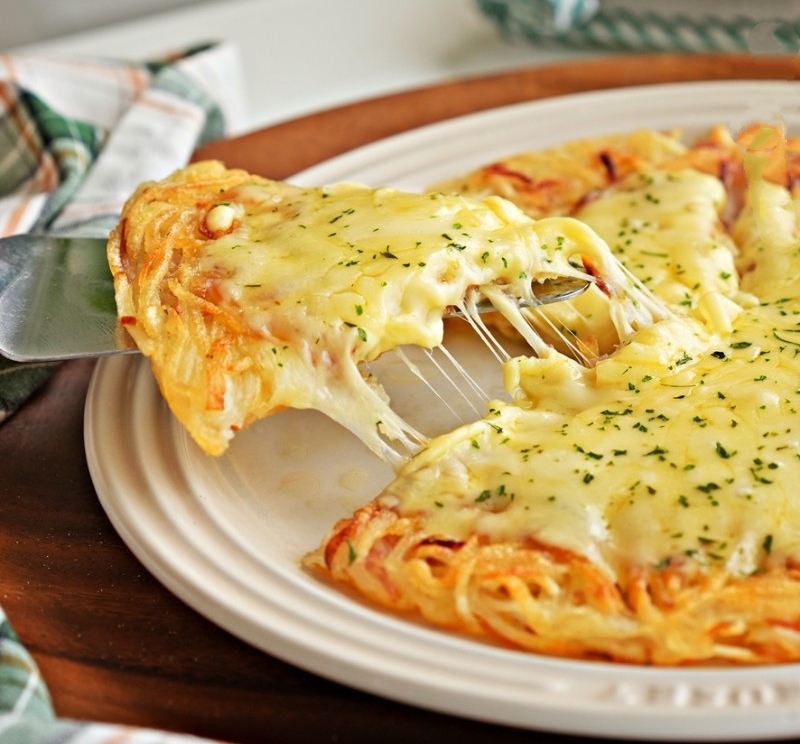 Cách làm bánh pizza khoai tây vừa nhanh vừa lạ miệng-9