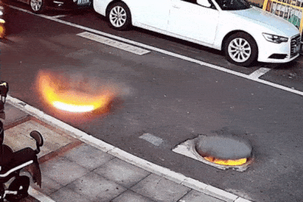 Nhà hàng phát nổ kinh hoàng làm rung chuyển cả khu phố-1