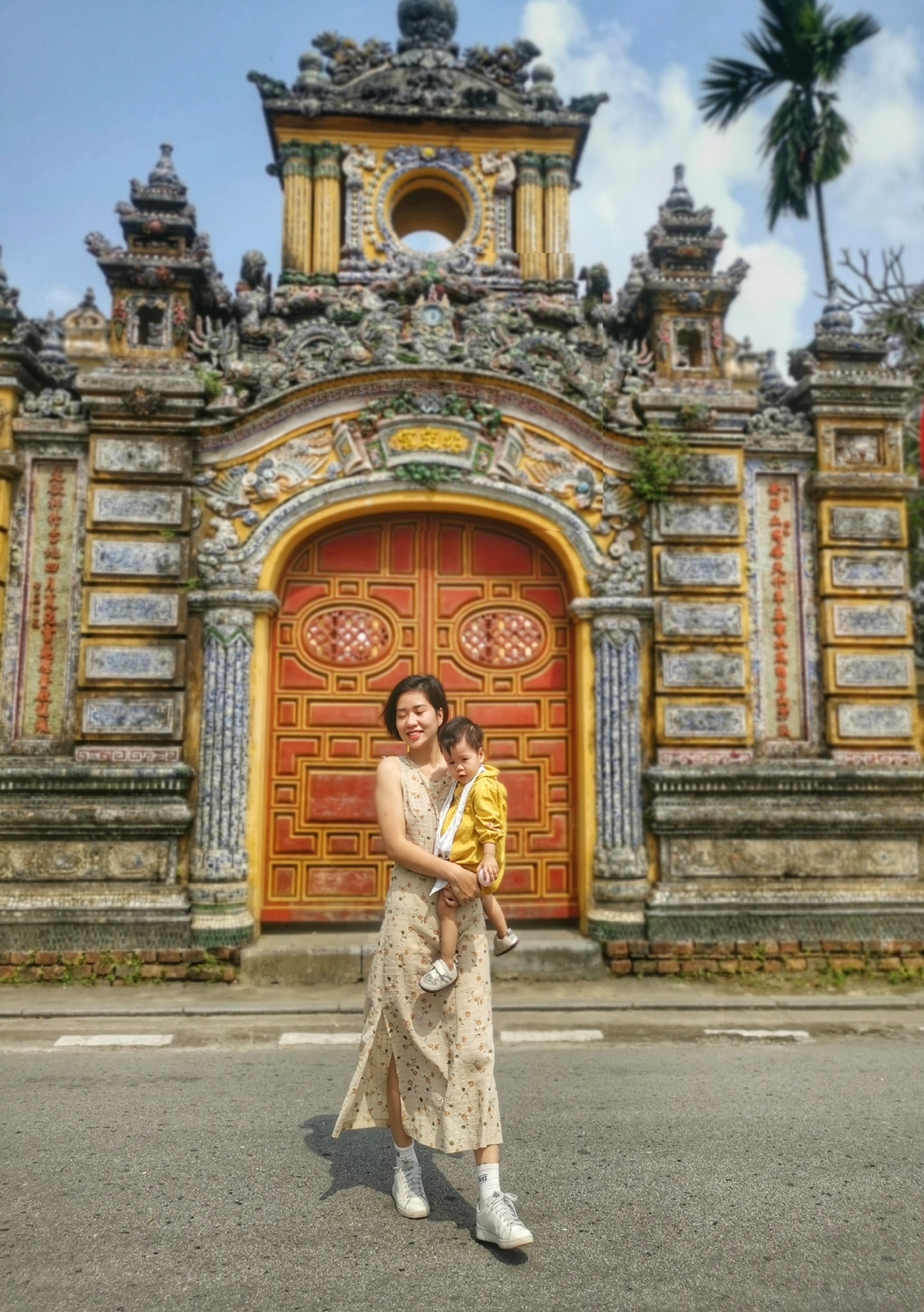 Bố mẹ hoãn mua nhà, để dành tiền đưa con đi du lịch khắp nơi-1