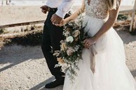 Nhà chồng tương lai đòi hủy hôn vì một tờ giấy xét nghiệm