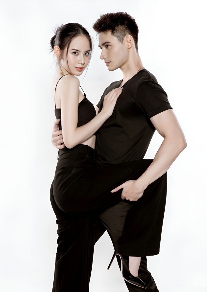 Hot girl có nụ cười triệu view tình tứ bên nam thần Hải Phòng-7