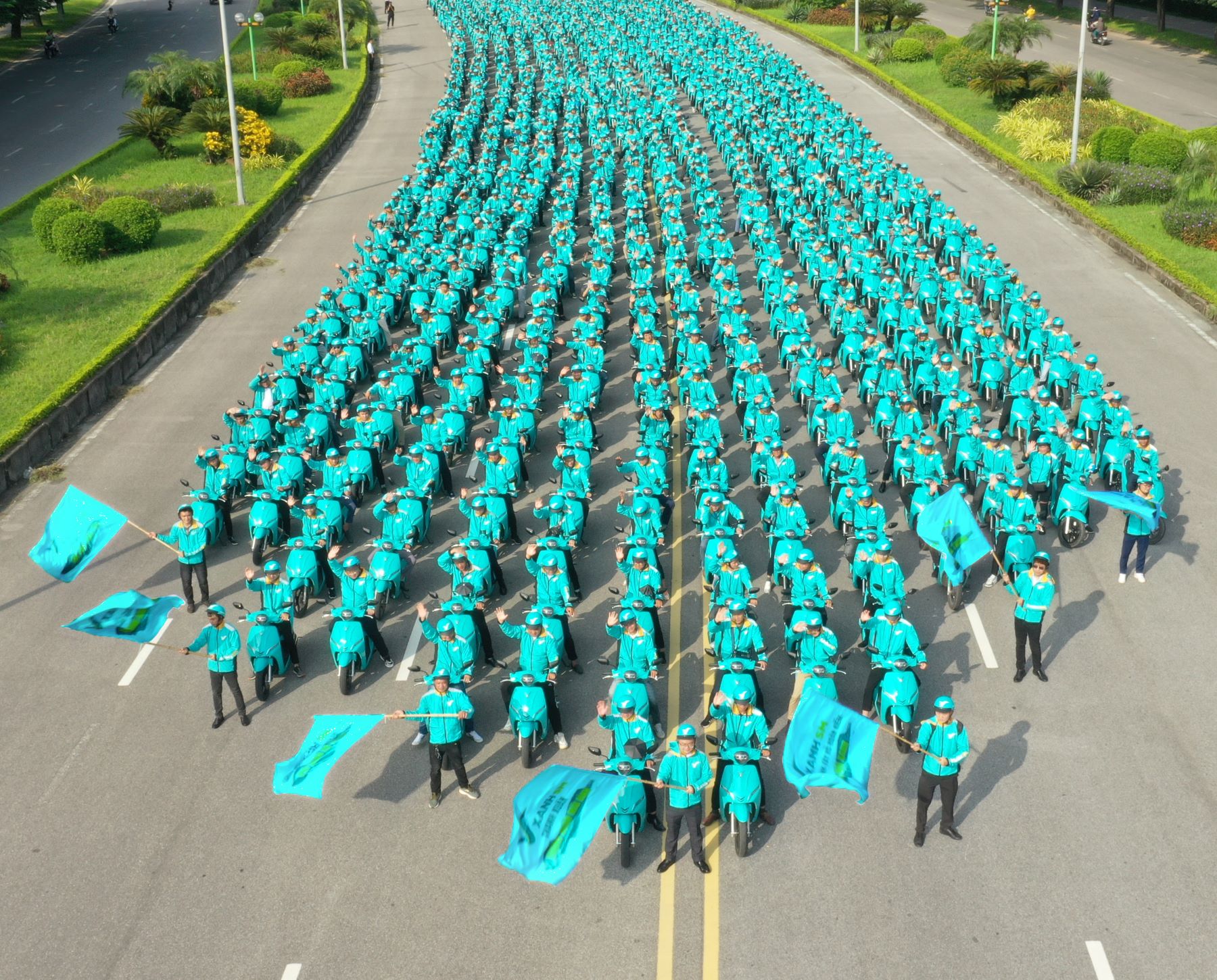 Xanh SM ra mắt dịch vụ gọi xe máy điện tại Hà Nội-3