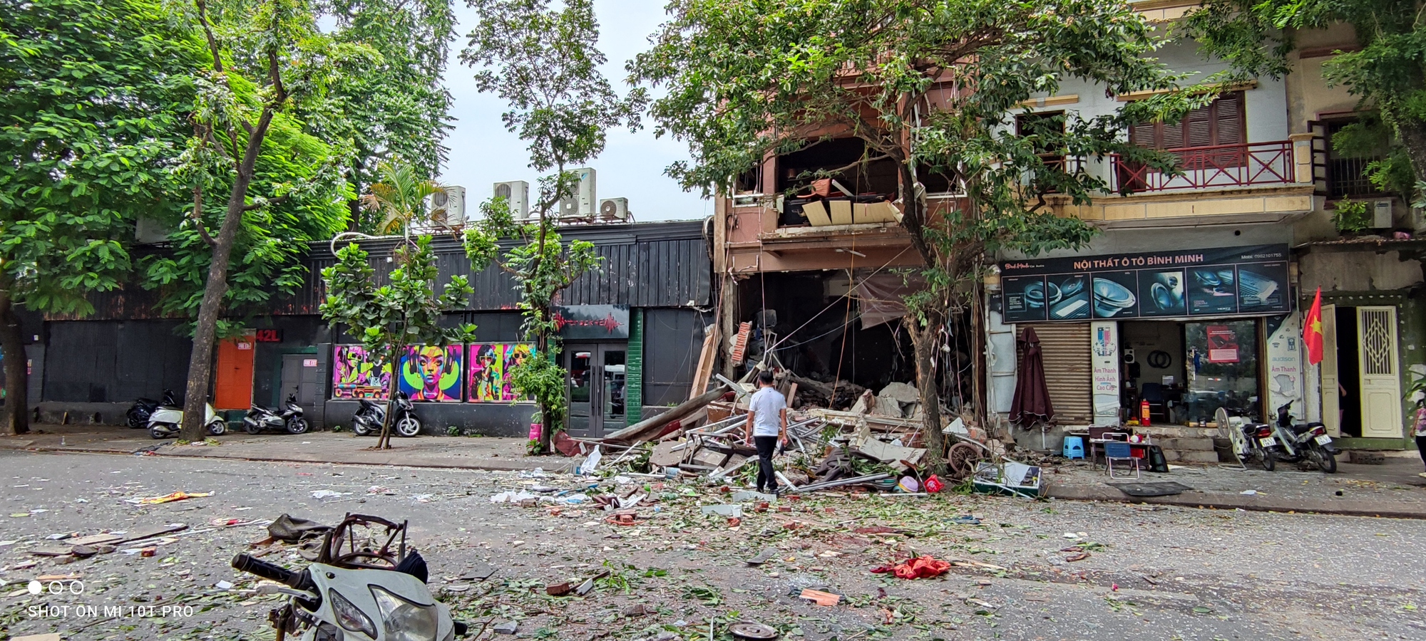 Nhân chứng vụ nổ ở Yên Phụ kể lại khoảnh khắc nhà cửa rung chuyển, khói bốc mù mịt-6