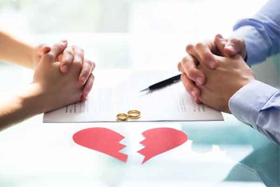 Chồng ngoại tình, nhưng mẹ chồng hết lời khuyên nhủ tôi đừng ly hôn