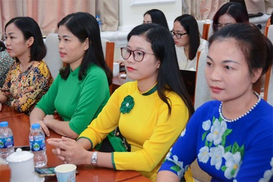 Giáo viên than trường học quá nhiều cuộc thi làm khổ cả thầy và trò