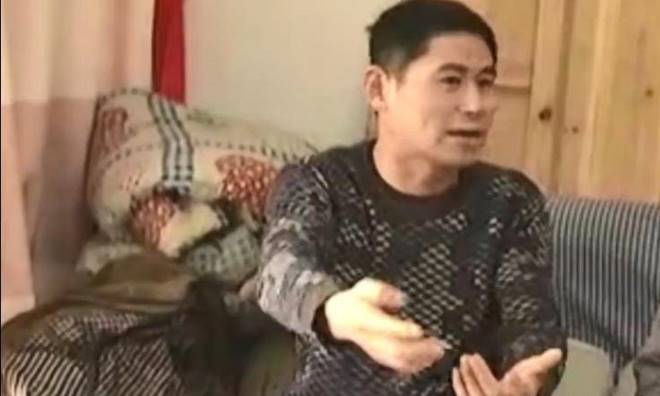 Bố vợ qua đời, hai ngày sau tang lễ, chồng có hành động khiến người vợ thất vọng-1