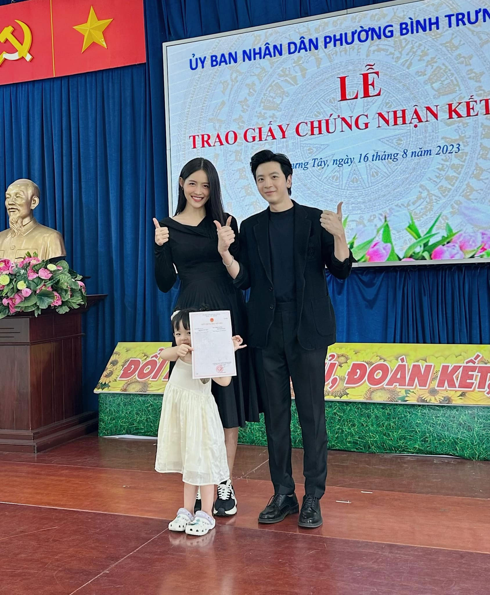 Á hậu chân dài 1,2m Trương Mỹ Nhân đăng ký kết hôn với bạn trai kém tuổi-1