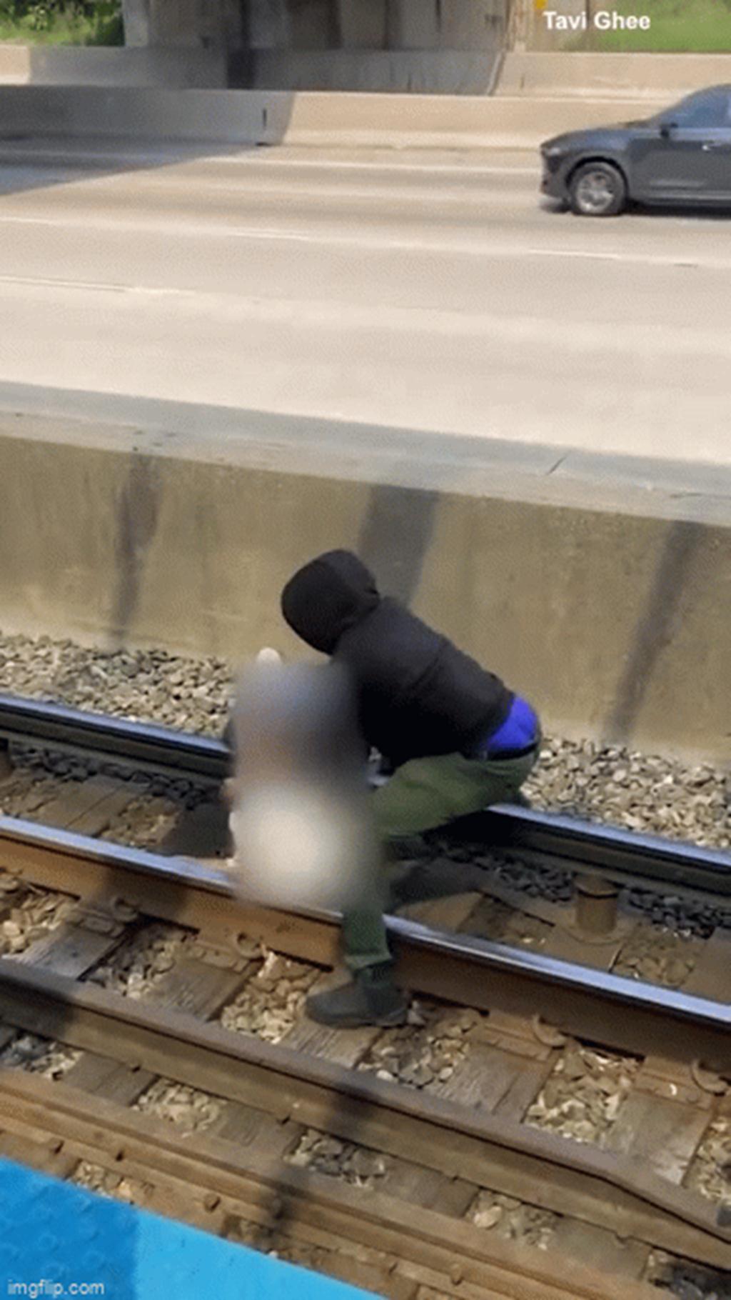 Lên đường tàu chụp ảnh, nhóm người gặp sự cố ám ảnh-6