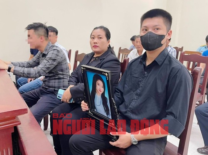 Xét xử vụ cựu thiếu tá quân đội tông chết nữ sinh Ninh Thuận-3