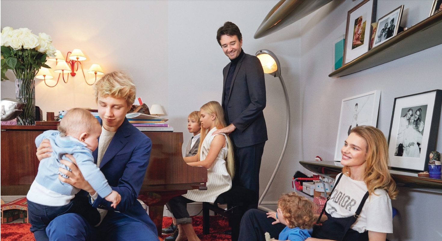 Lisa hẹn hò con trai tỷ phú giàu nhất thế giới: Cách nhà giàu chọn dâu rể-9