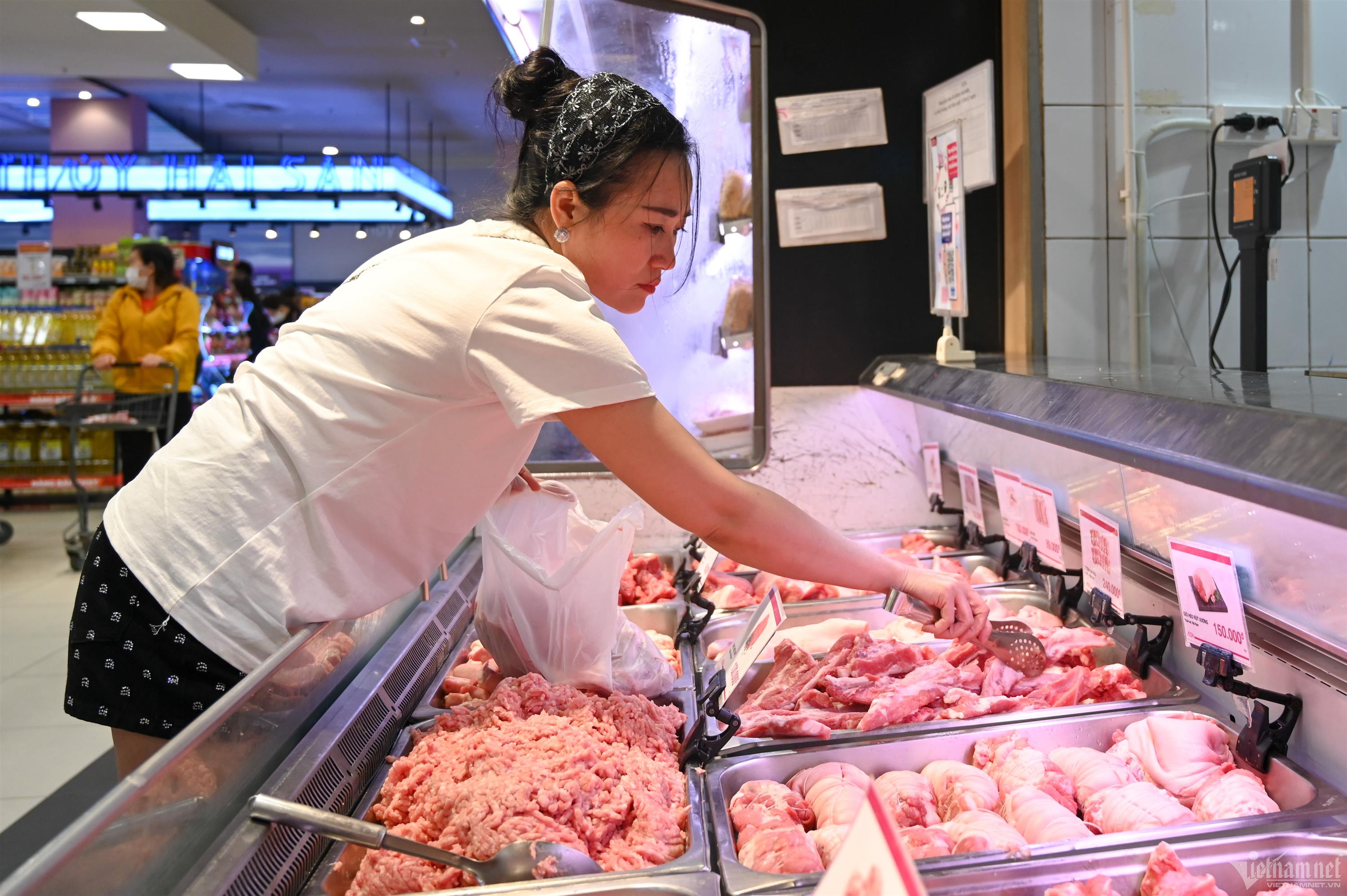 Chặn hàng nhập lậu, giá thịt lợn trong nước vẫn quay đầu giảm-2